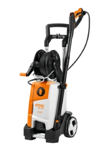 RE 130 PLUS, en RA 110